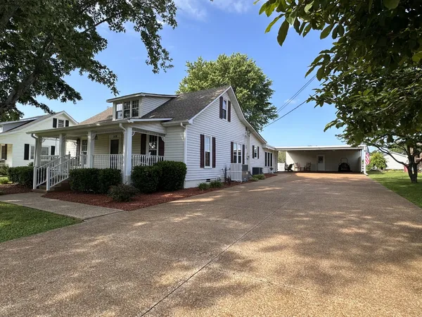 $319,800 | 108 King Street, McMinnville, TN 37110