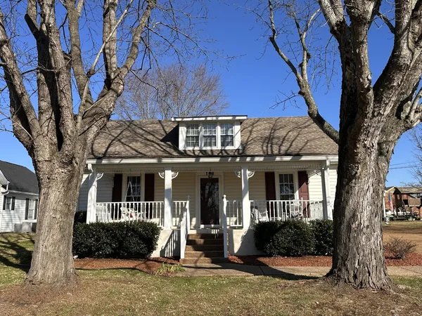 $319,800 | 108 King Street, McMinnville, TN 37110