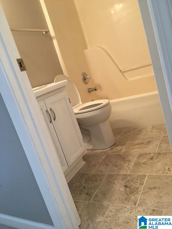 219 Dolphin Court Alabaster, AL 35007 - Photo 9 of 11
