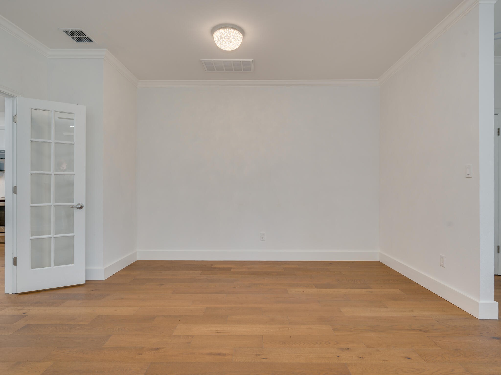 4601 Eilers Avenue Austin, TX 78751 - Photo 14 of 32