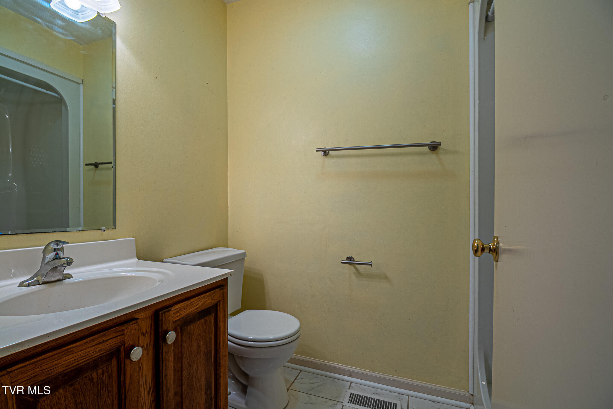 4253 Carters Valley Road Church Hill, TN 37642 - Photo 24 of 43 673A6373-HDR