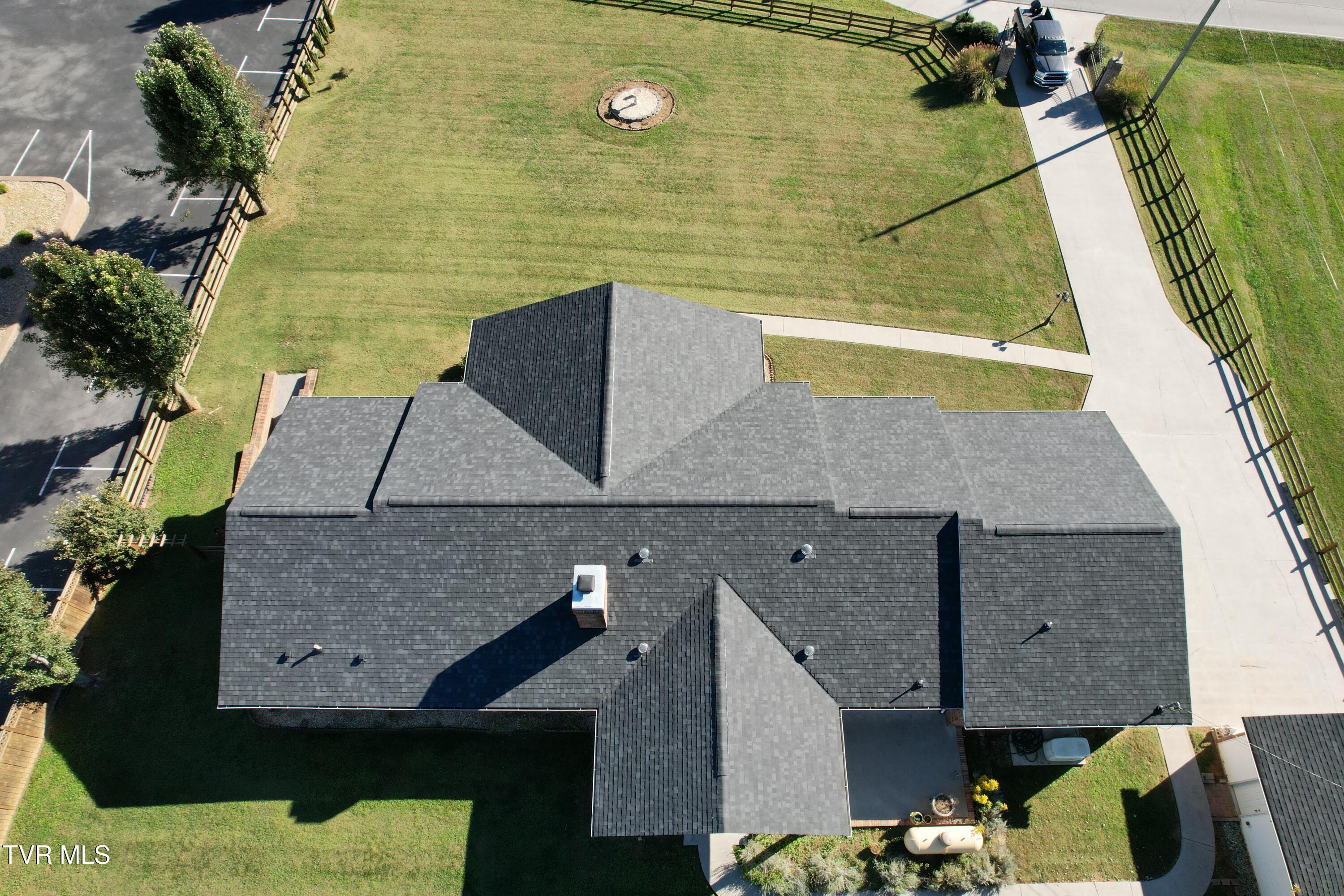 4253 Carters Valley Road Church Hill, TN 37642 - Photo 38 of 43 DJI_0373