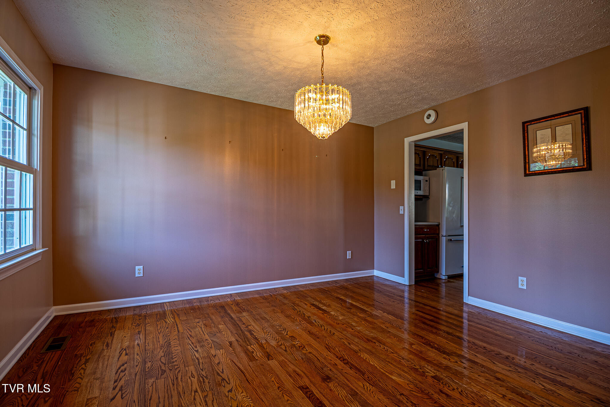 4253 Carters Valley Road Church Hill, TN 37642 - Photo 10 of 43 673A6353-HDR