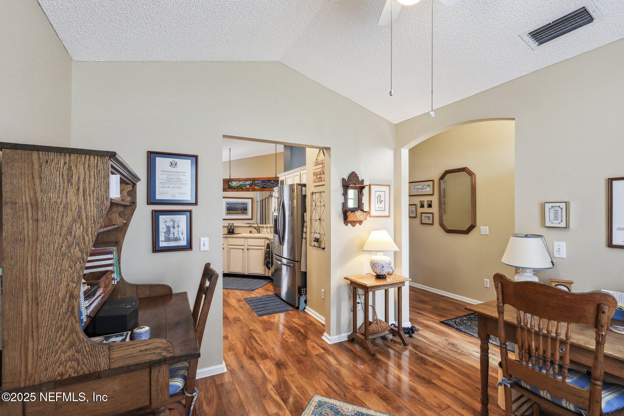 1663 Highland View Court Fleming Island, FL 32003 - Photo 8 of 35 19-web-or-mls-Highland View Ct-31032025-