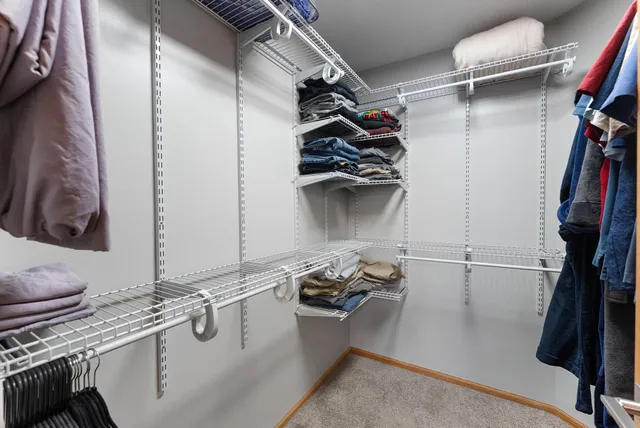 $225,000 | 1043 Honeysuckle Lane Southeast, Cambridge, MN 55008