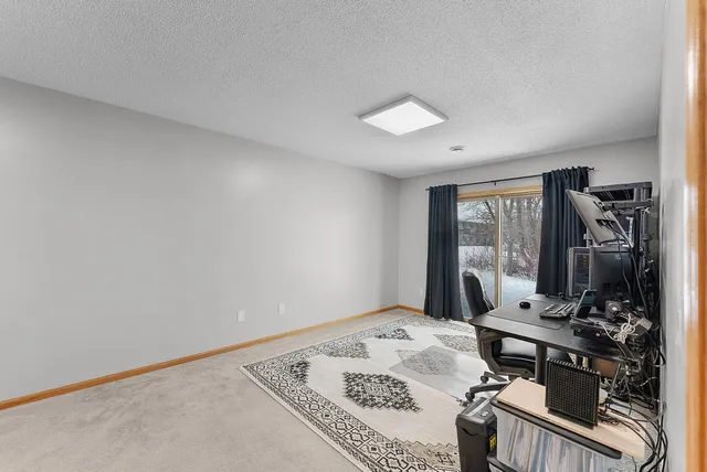 $225,000 | 1043 Honeysuckle Lane Southeast, Cambridge, MN 55008