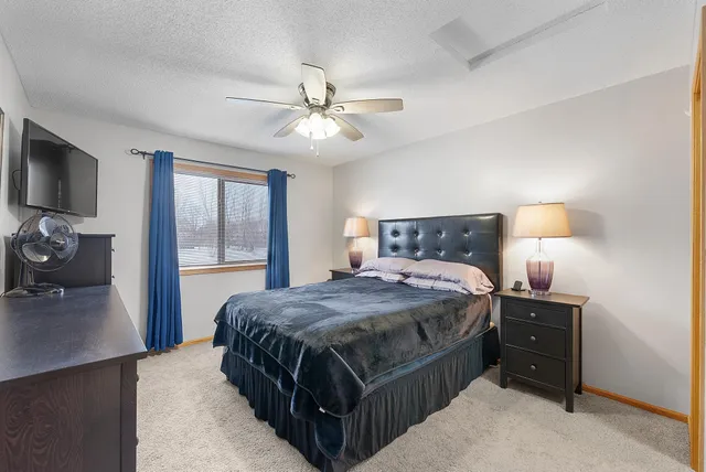 $225,000 | 1043 Honeysuckle Lane Southeast, Cambridge, MN 55008