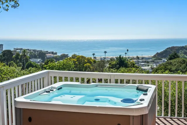 $2,399,000 | 220 Shoreview Drive, Aptos, CA 95003