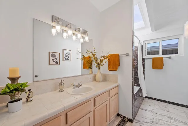 $2,399,000 | 220 Shoreview Drive, Aptos, CA 95003