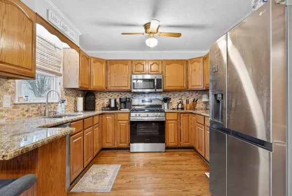 $999,000 | 3146 Old State Highway 11, Greenbrier, TN 37073
