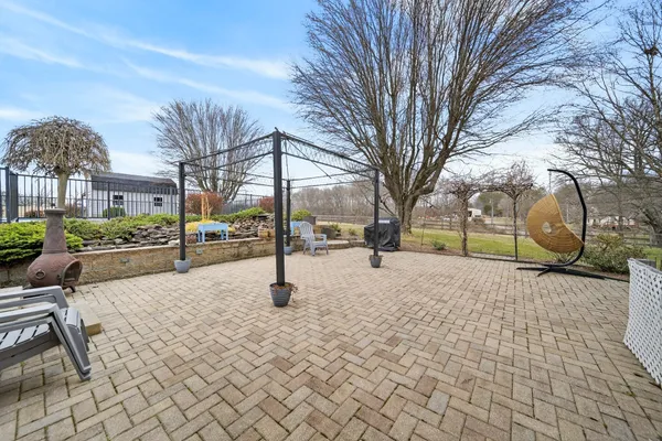 $999,000 | 3146 Old State Highway 11, Greenbrier, TN 37073