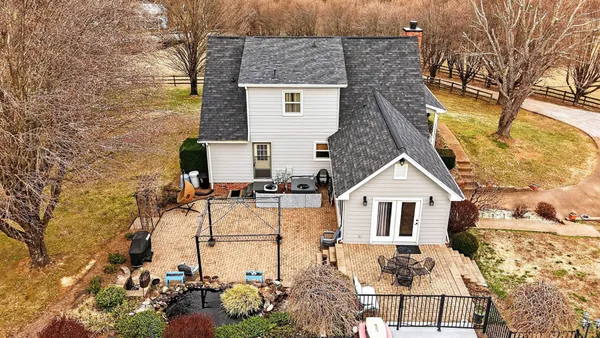 $999,000 | 3146 Old State Highway 11, Greenbrier, TN 37073