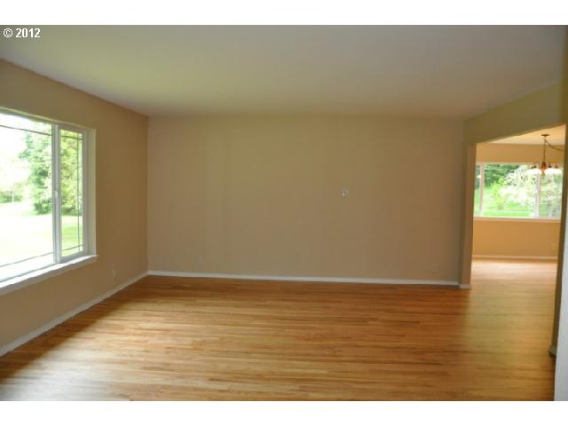 18558 Hazel Grove Road Clatskanie, OR 97016 - Photo 12 of 16 Living Room