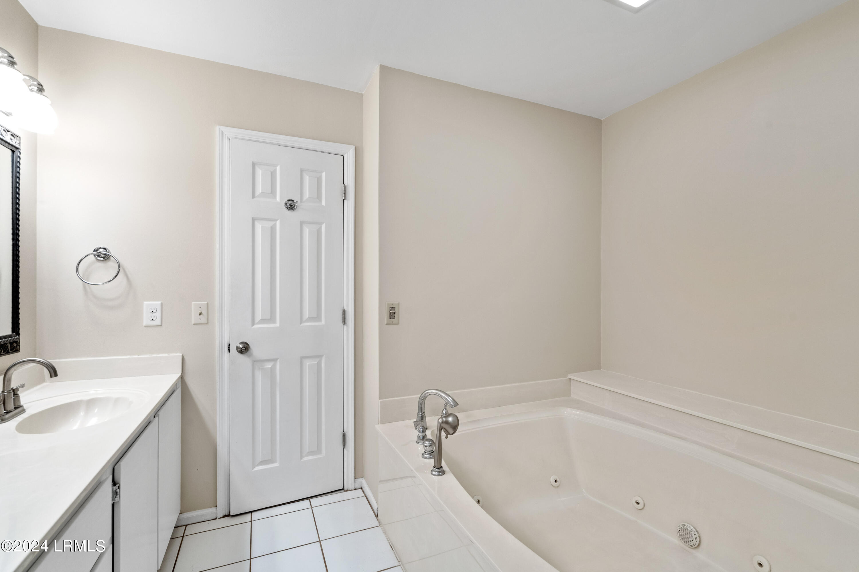 112 Stuart Town Road Beaufort, SC 29902 - Photo 34 of 49 112 Stuart Town-27