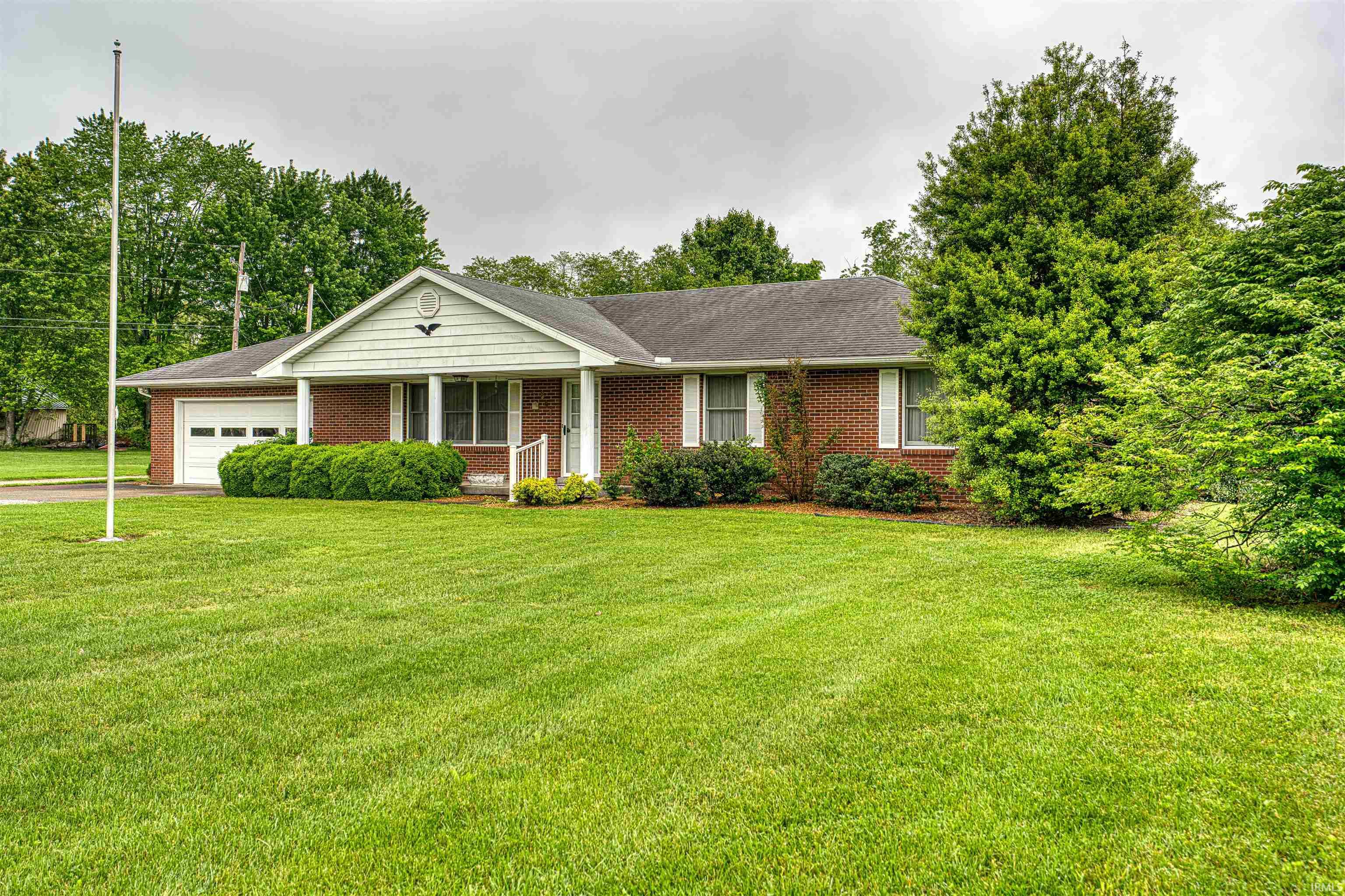 844 Old Plank Road Chandler, IN 47610 - Photo 1 of 36 Gallery Image 1