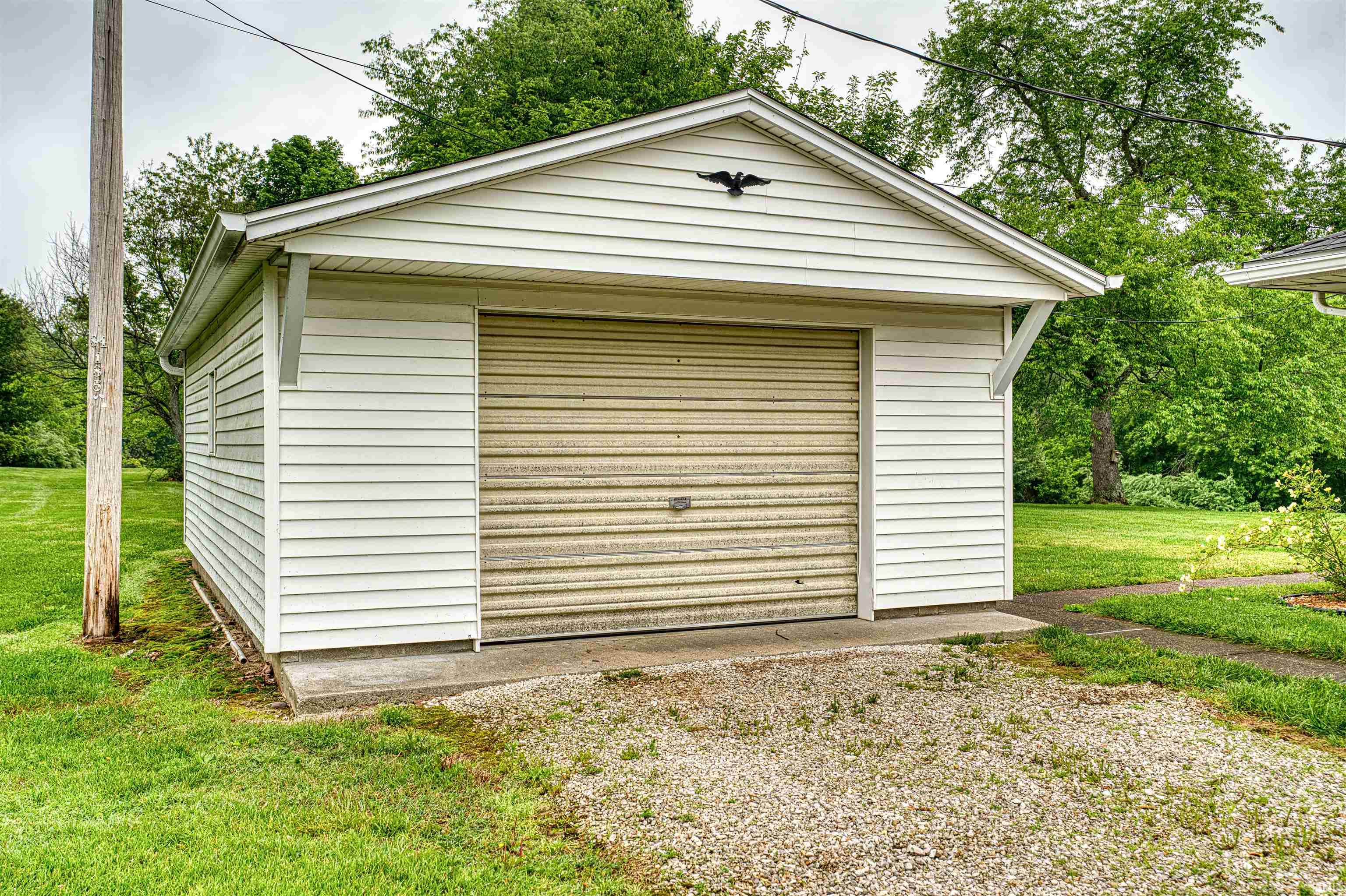 844 Old Plank Road Chandler, IN 47610 - Photo 24 of 36 Gallery Image 24