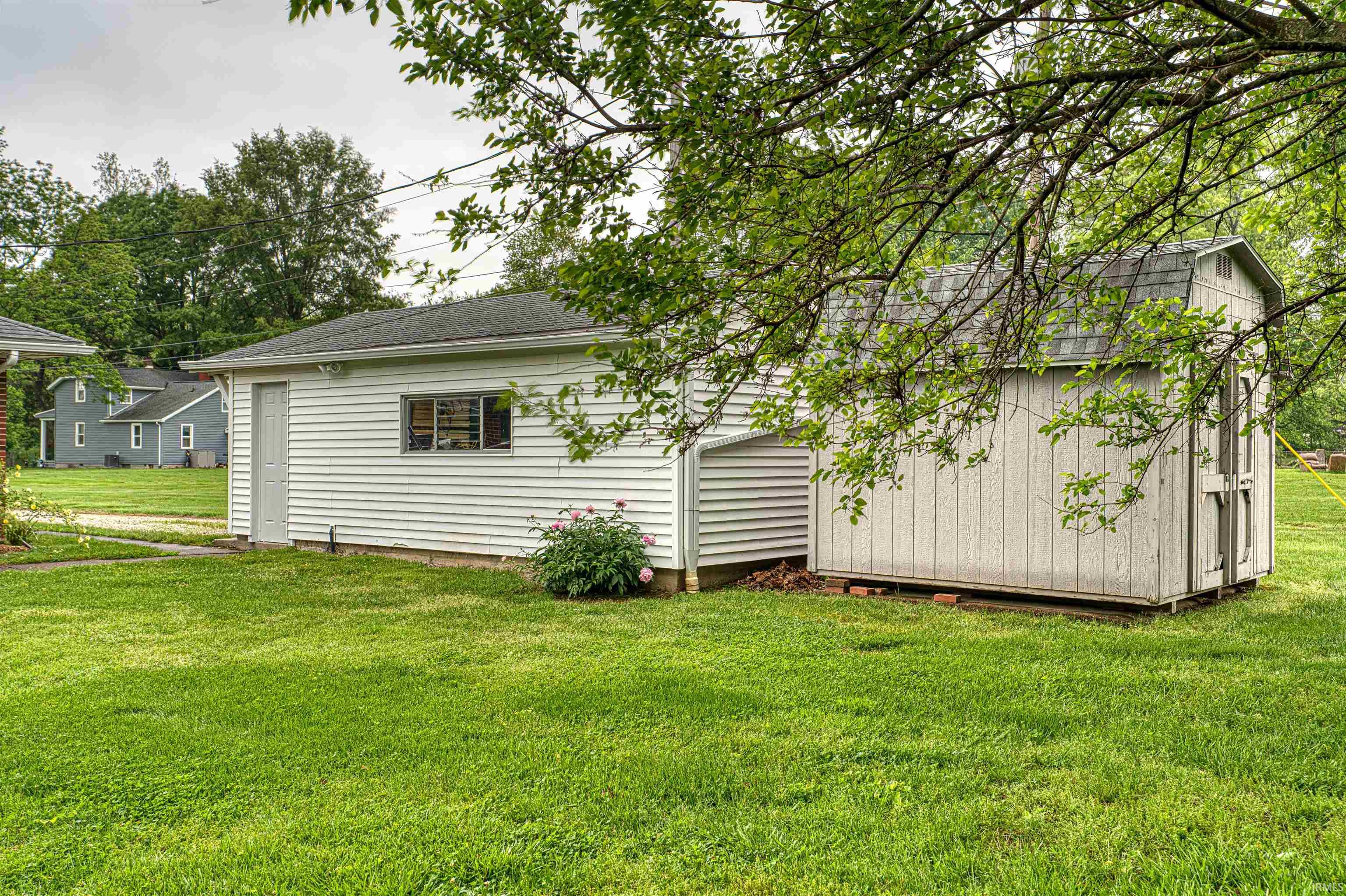 844 Old Plank Road Chandler, IN 47610 - Photo 25 of 36 Gallery Image 25