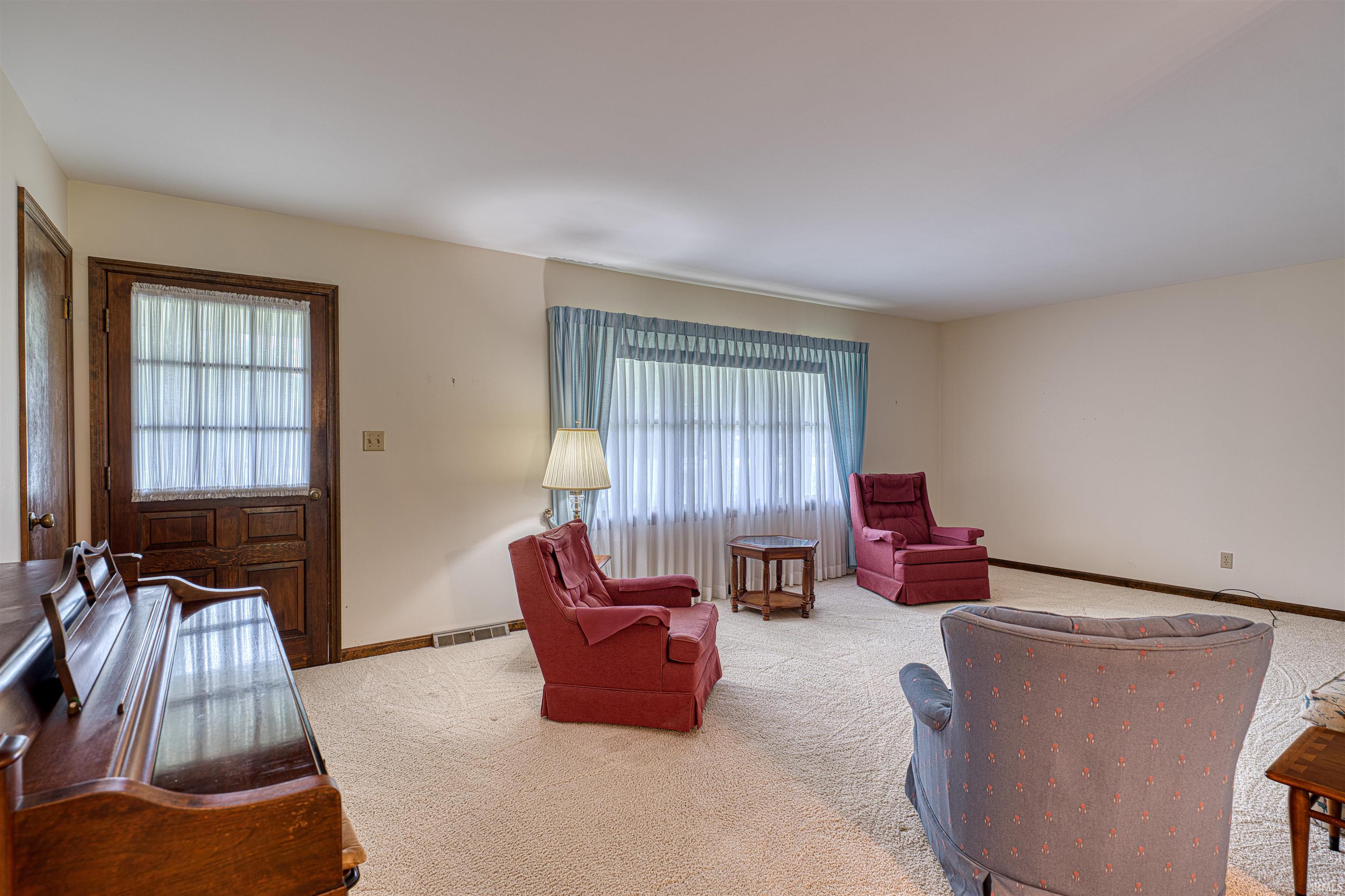 844 Old Plank Road Chandler, IN 47610 - Photo 3 of 36 Gallery Image 3