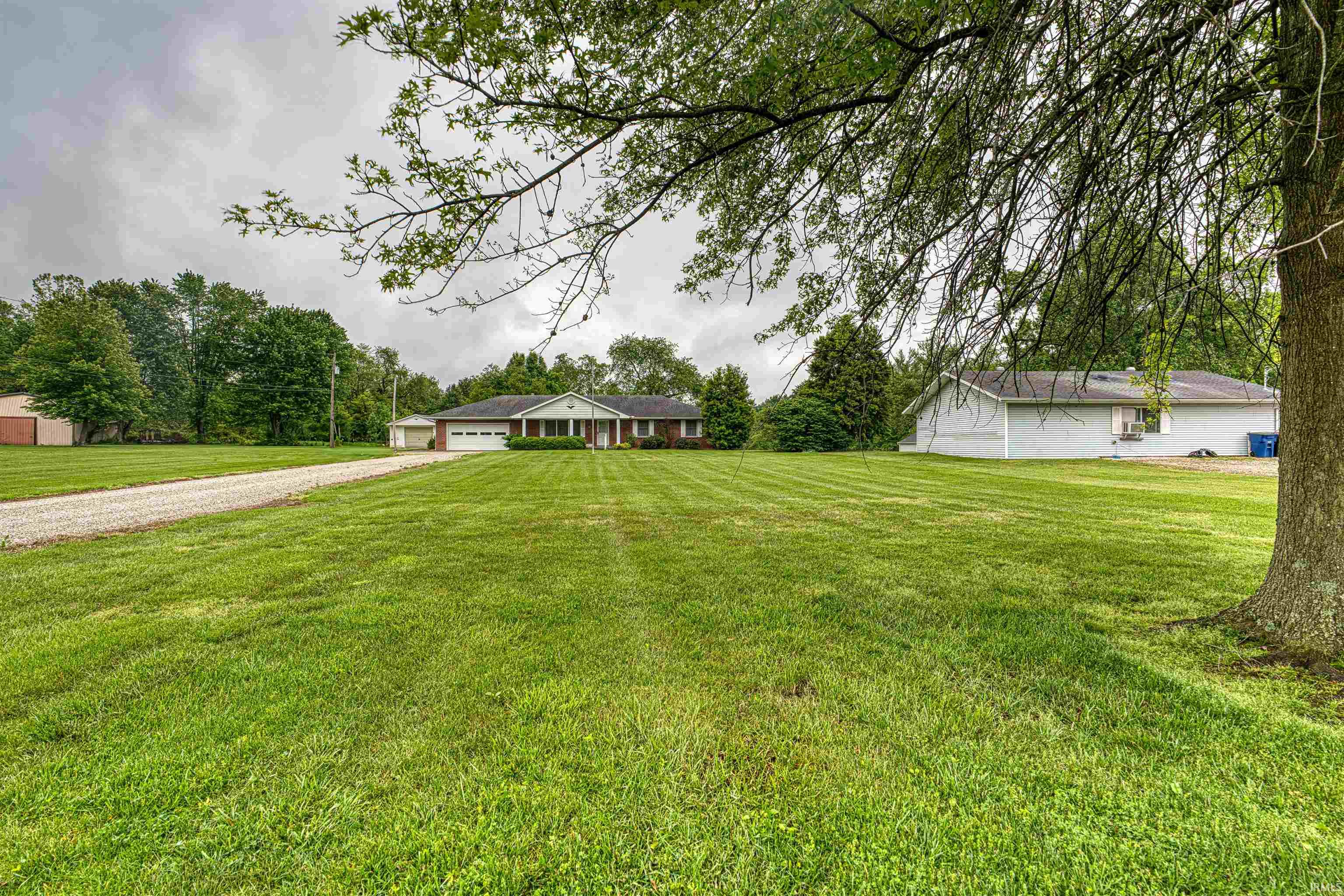 844 Old Plank Road Chandler, IN 47610 - Photo 33 of 36 Gallery Image 33