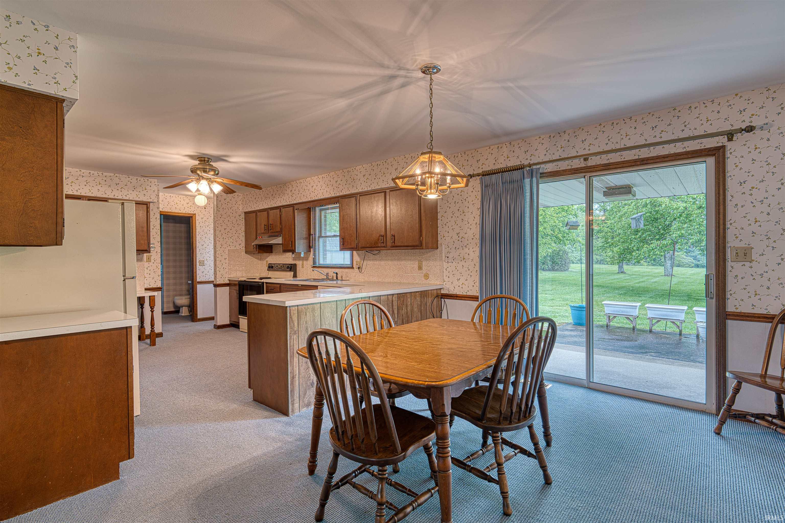 844 Old Plank Road Chandler, IN 47610 - Photo 6 of 36 Gallery Image 6