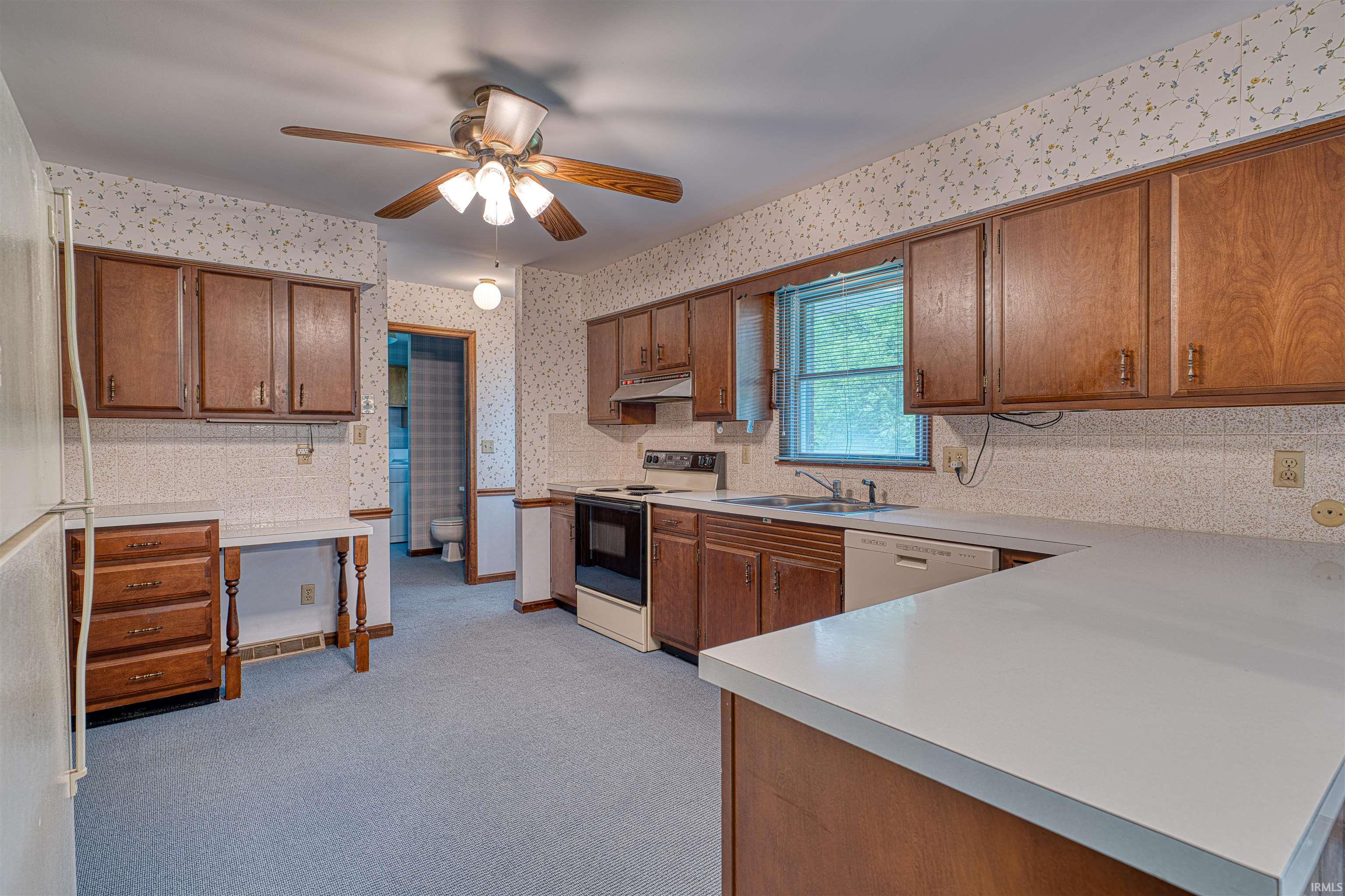844 Old Plank Road Chandler, IN 47610 - Photo 7 of 36 Gallery Image 7