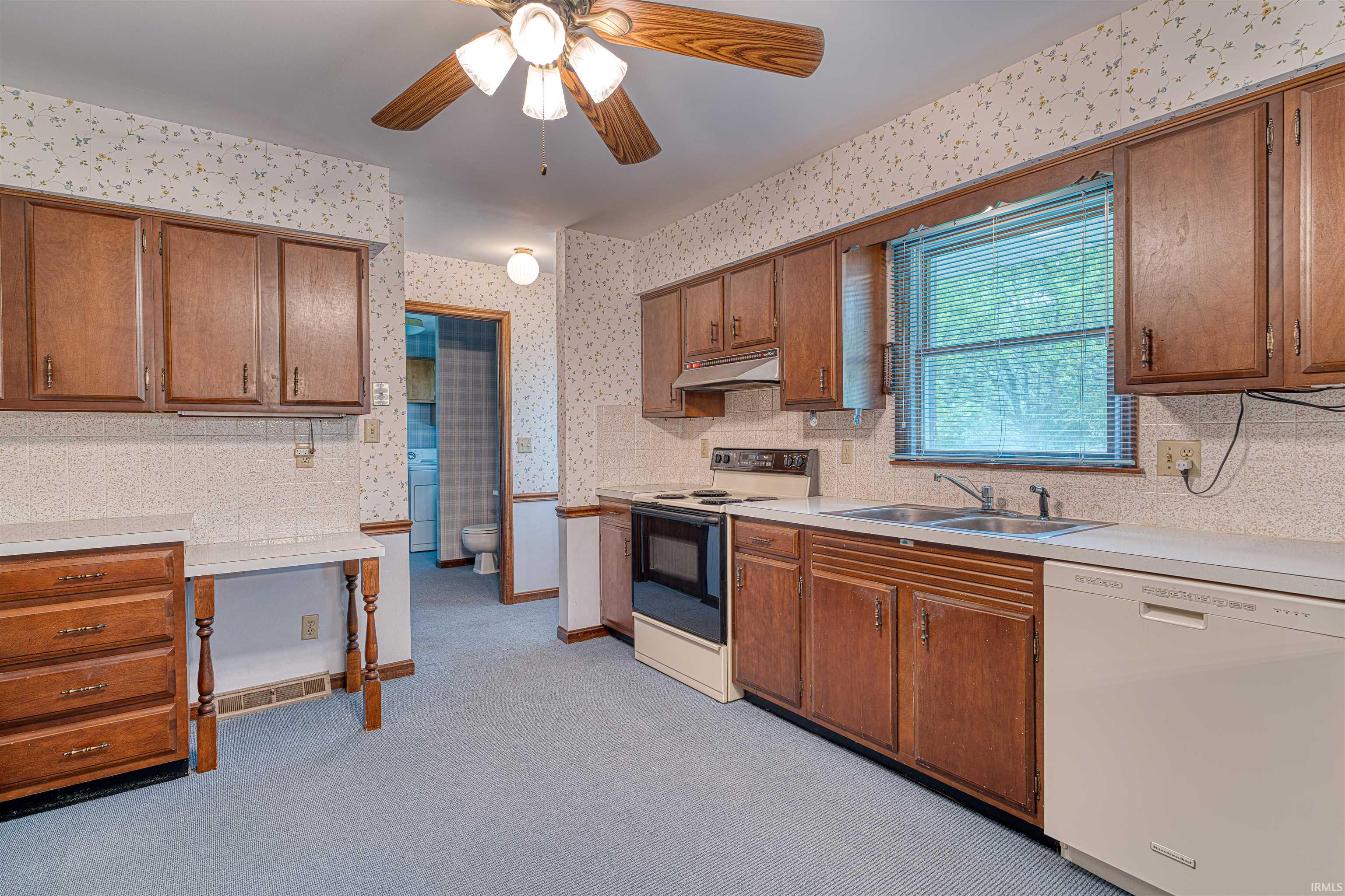 844 Old Plank Road Chandler, IN 47610 - Photo 8 of 36 Gallery Image 8