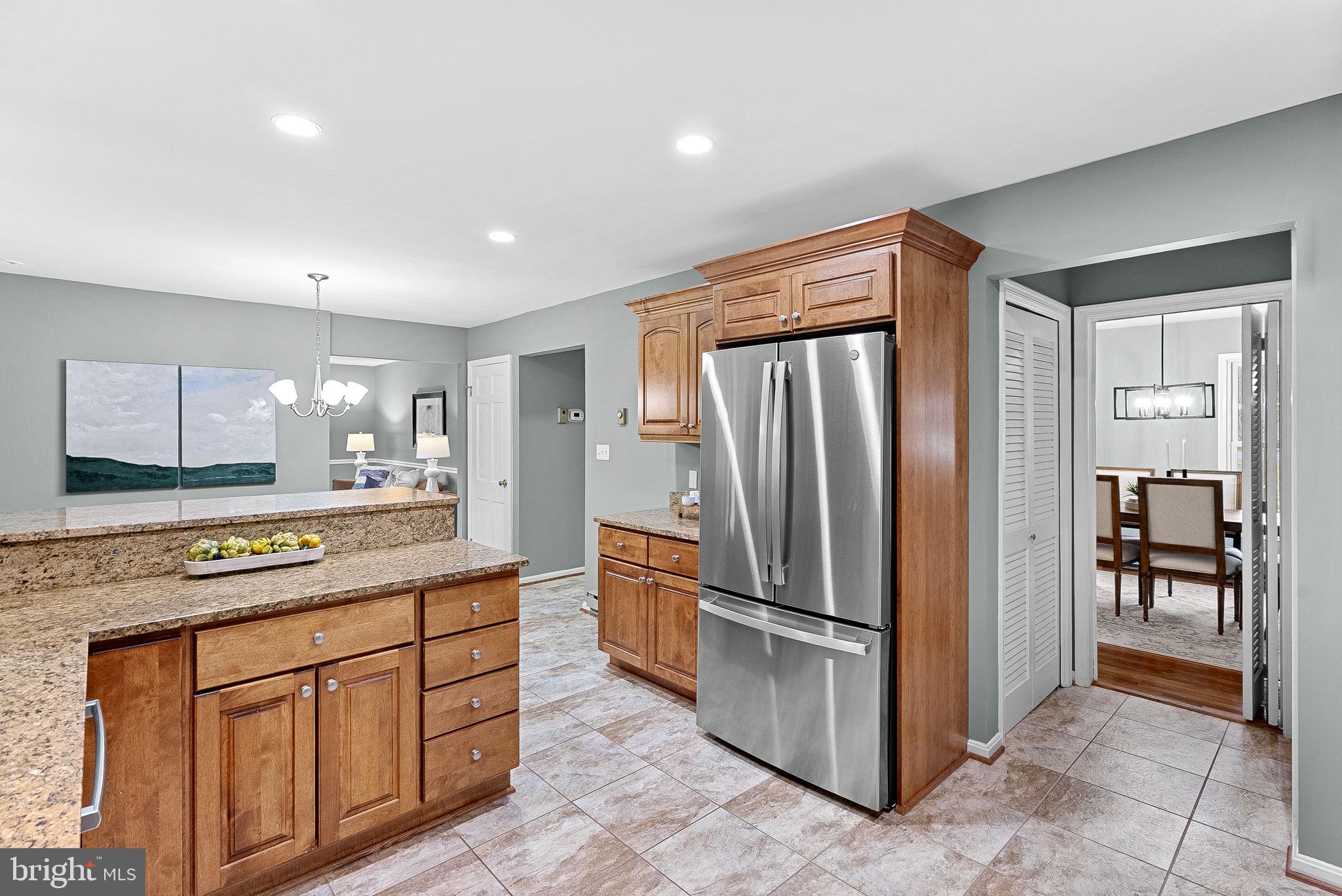 10207 Oxfordshire Road Great Falls, VA 22066 - Photo 17 of 70