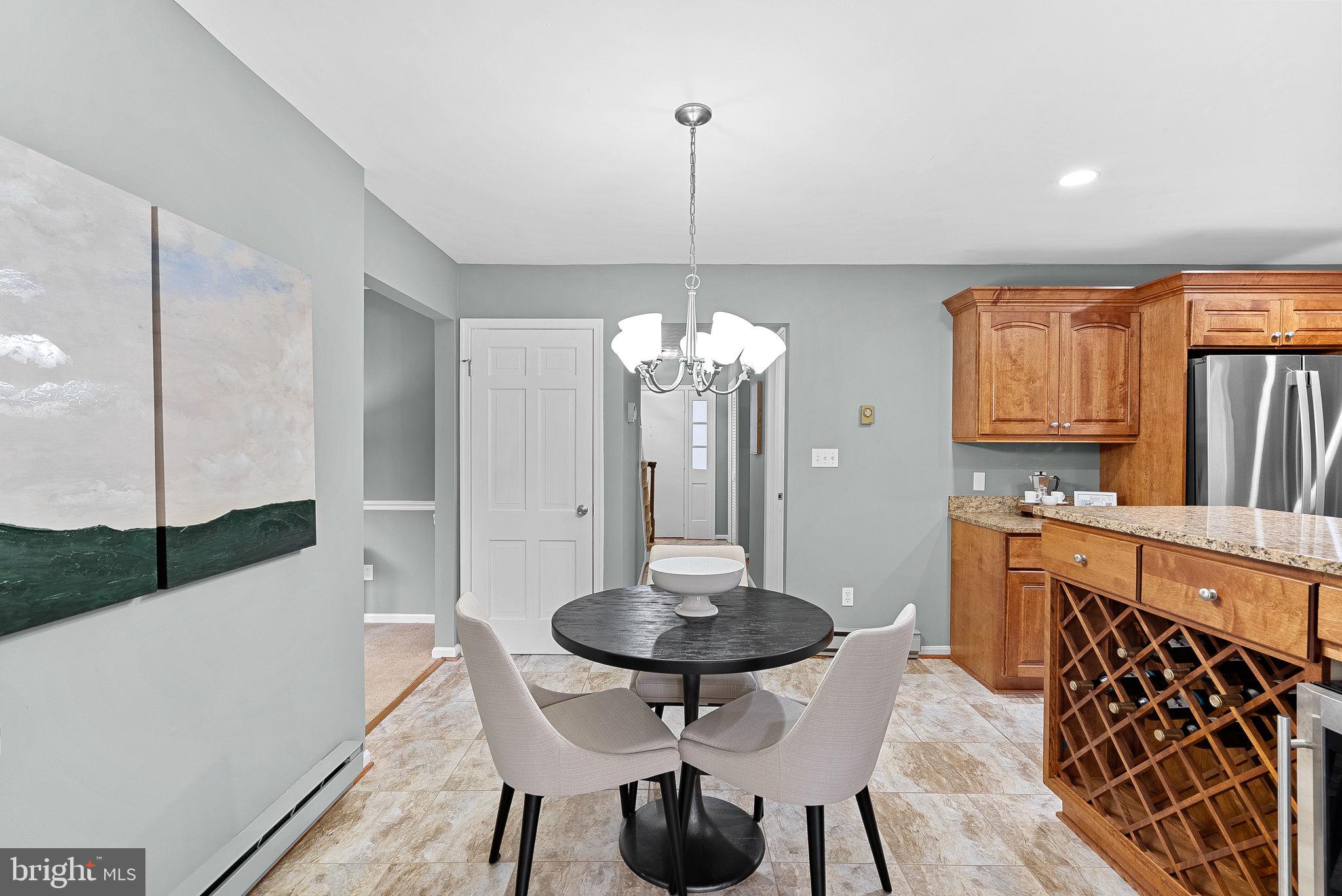 10207 Oxfordshire Road Great Falls, VA 22066 - Photo 23 of 70