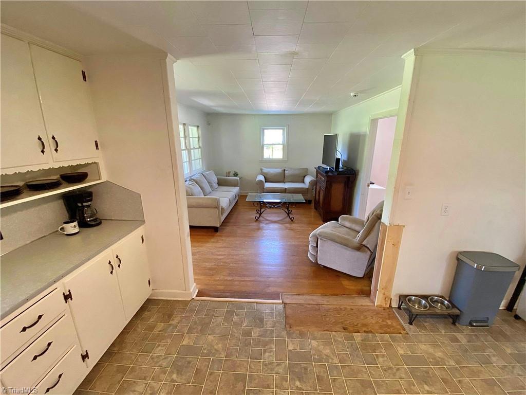 724 Stokesburg Road Walnut Cove, NC 27052 - Photo 10 of 21 Gallery Image 10