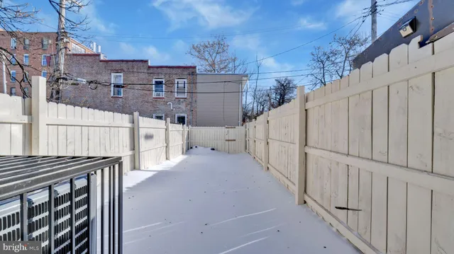 $1,350 | 307 South Smallwood Street, Baltimore, MD 21223