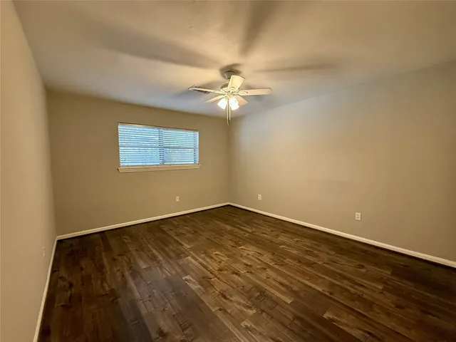 $400,000 | 1426 Antigua Lane, Nassau Bay, TX 77058