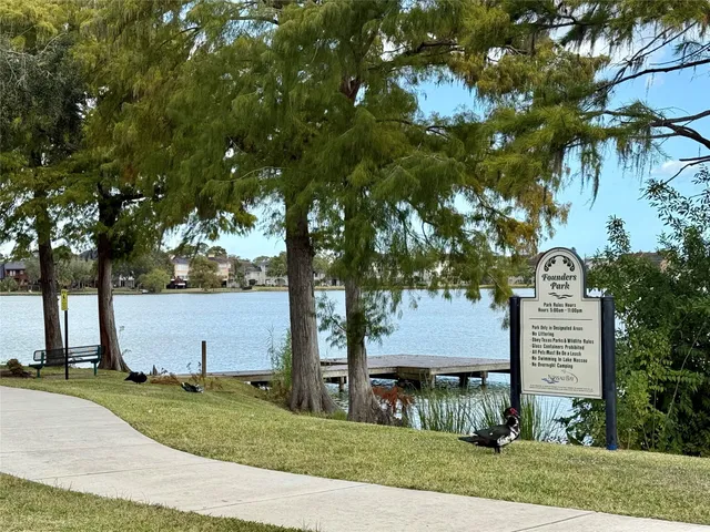 $400,000 | 1426 Antigua Lane, Nassau Bay, TX 77058