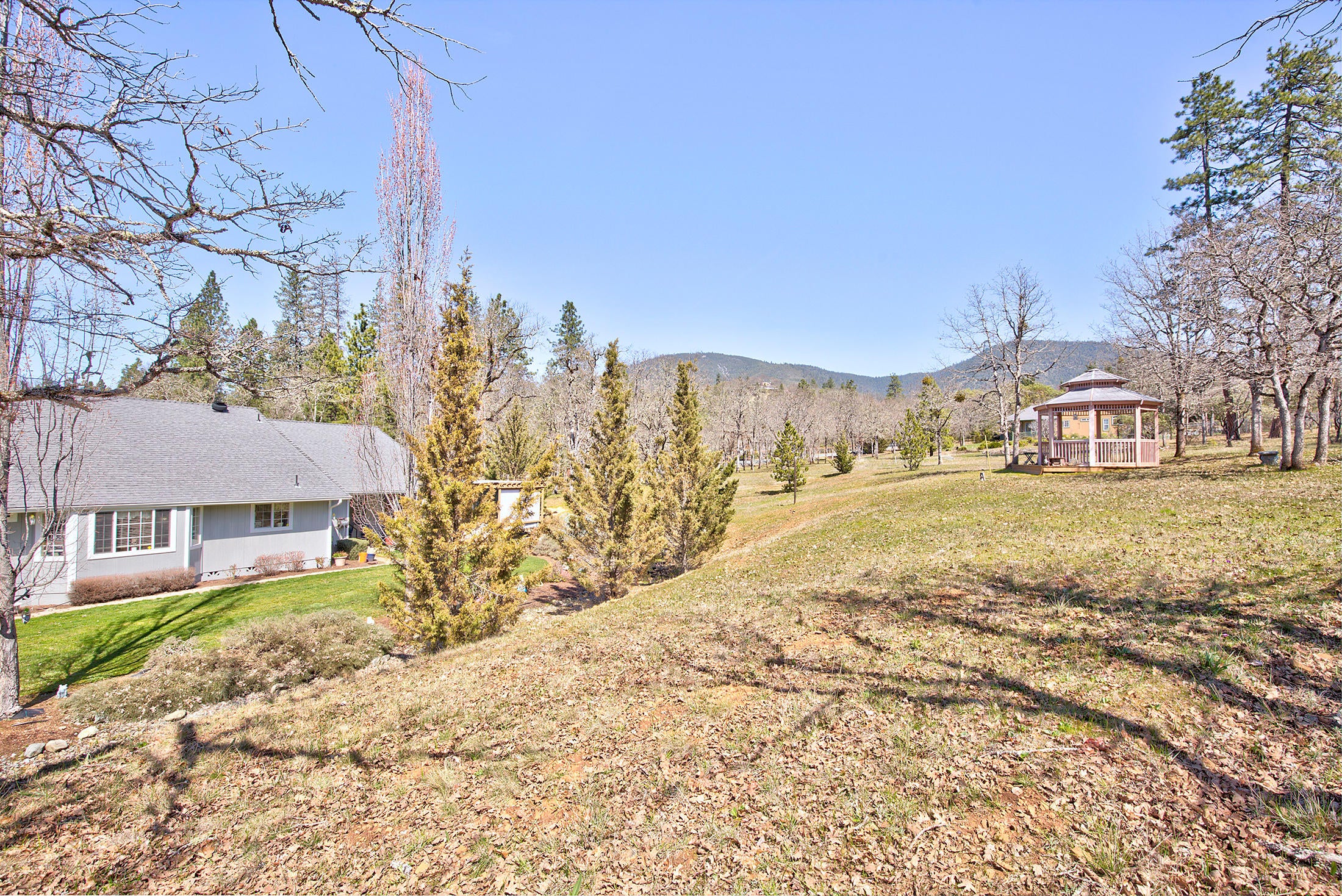 415 Castle Creek Road Grants Pass, OR 97526 - Photo 38 of 48 Castle Creek042