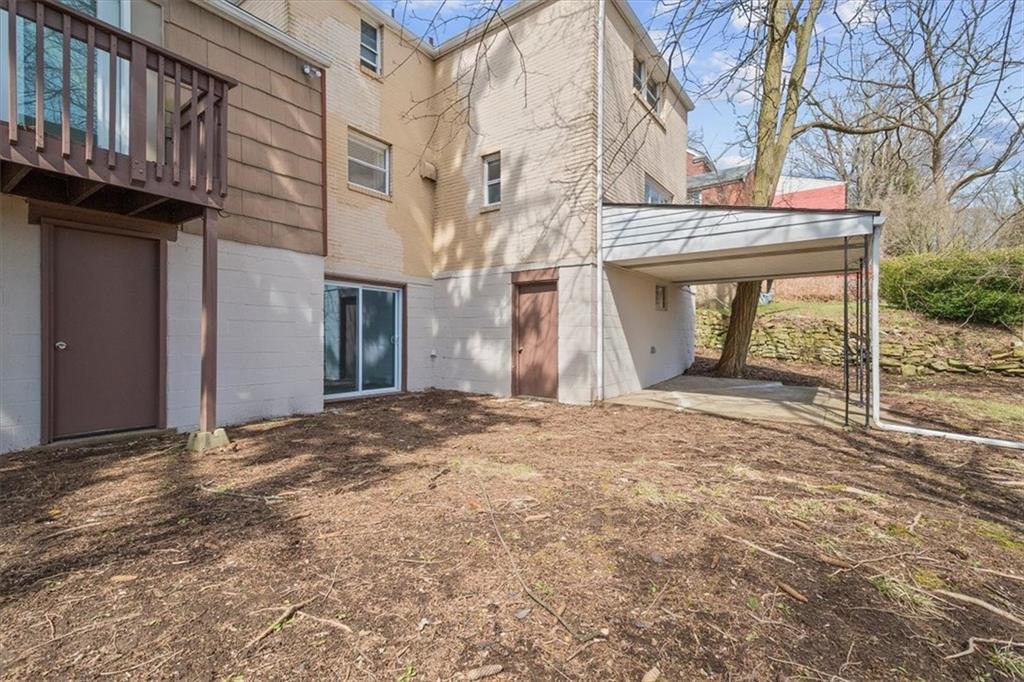 169 Crescent Hills Road Pittsburgh, PA 15235 - Photo 18 of 20 Gallery Image 18