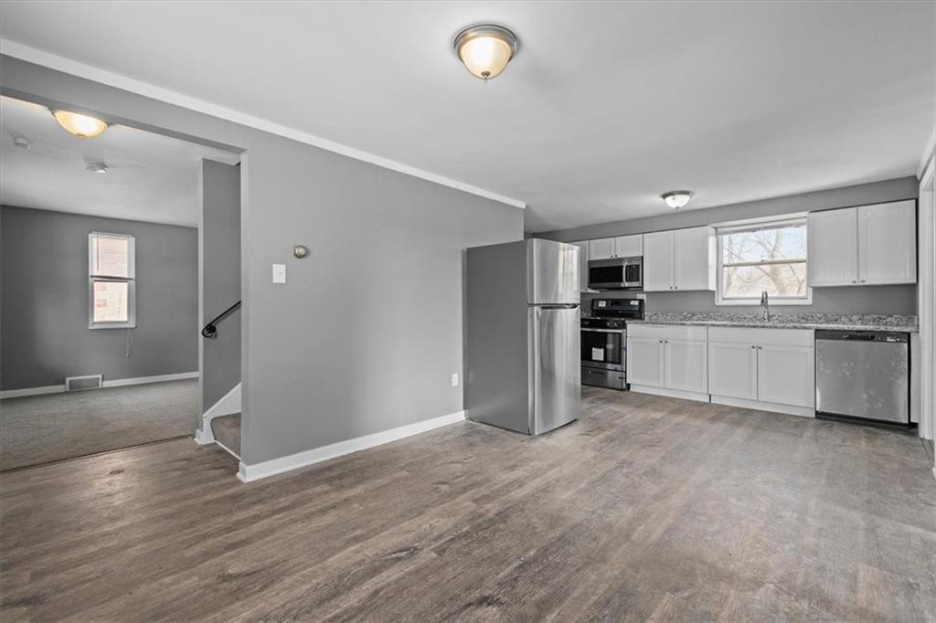 169 Crescent Hills Road Pittsburgh, PA 15235 - Photo 5 of 20 Gallery Image 5