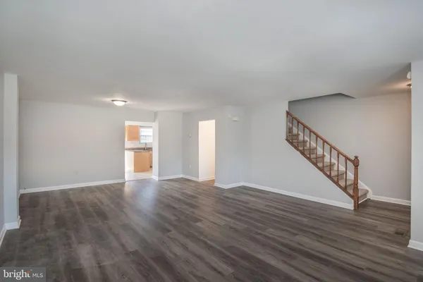 $2,450 | 8385 Woodline Court, Manassas, VA 20110