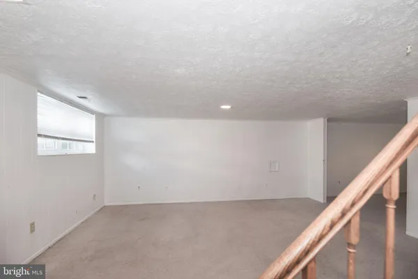 $2,450 | 8385 Woodline Court, Manassas, VA 20110