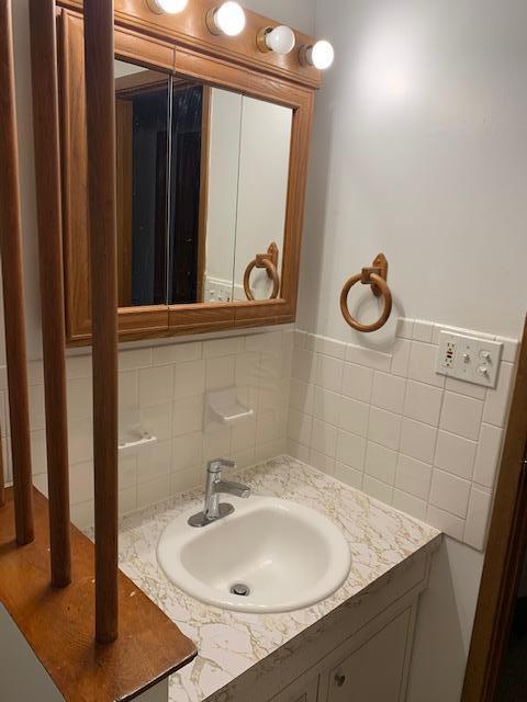 3161 Sundale Road Columbus, OH 43232 - Photo 8 of 18 Gallery Image 8