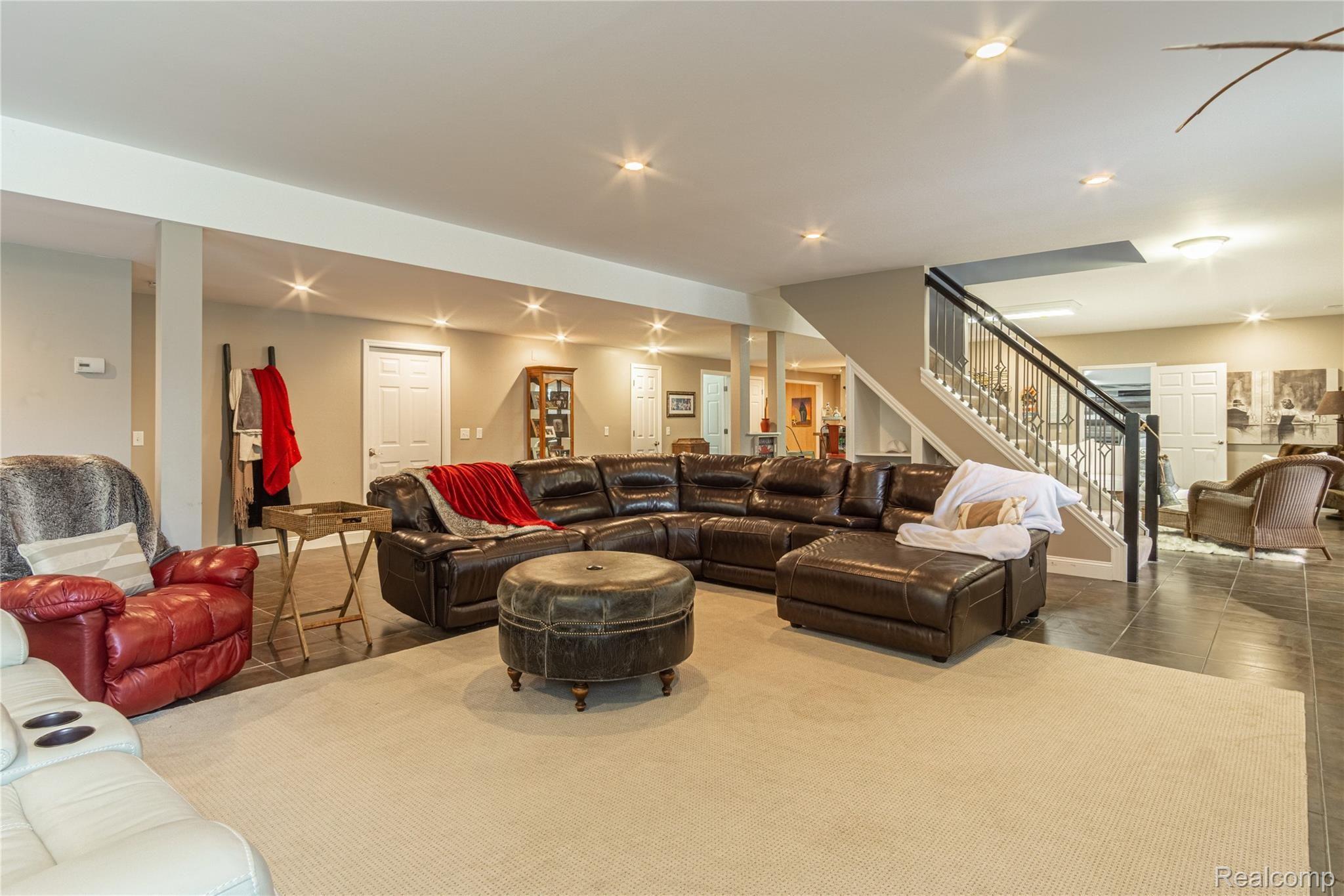 5255 Lahring Road Linden, MI 48451 - Photo 26 of 51 Interiors (44 of 80).jpg