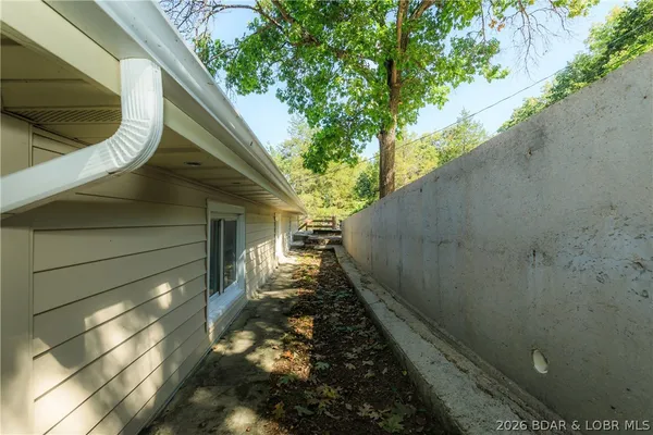 $550,000 | 189 Wa Ha Ma Court, Camdenton, MO 65020