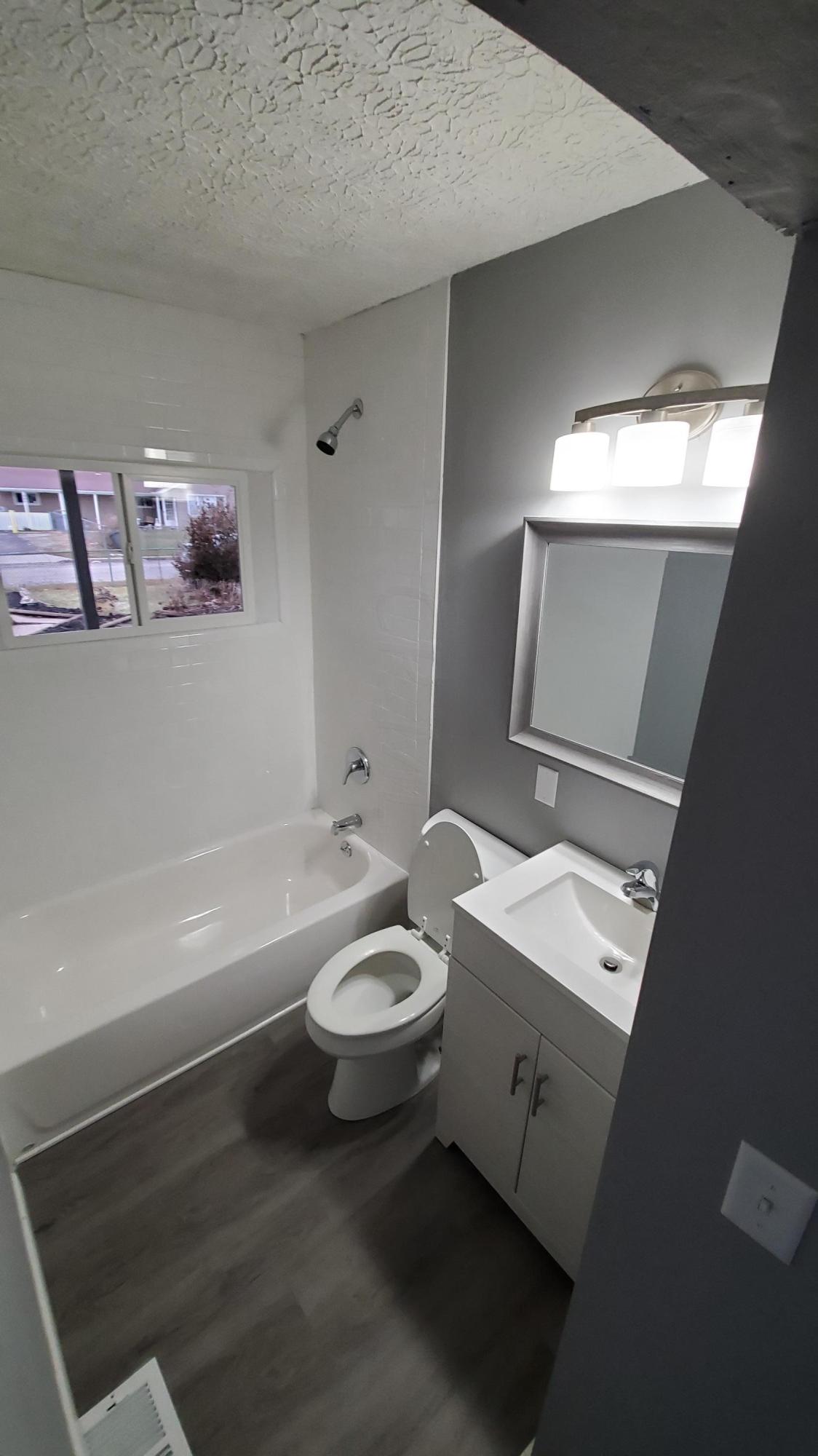 886-888 Derrer Road Columbus, OH 43204 - Photo 8 of 27 Gallery Image 8