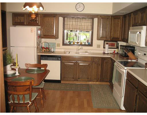 50663 Ridgemoor Way Granger, IN 46530 - Photo 7 of 12 Gallery Image 7