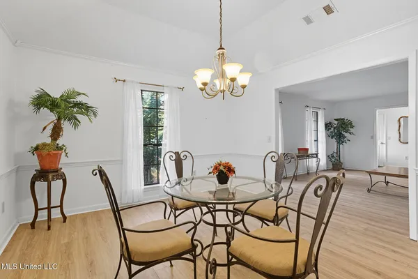 $275,000 | 100 Foxgate Place, Jackson, MS 39211