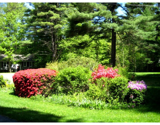 18 Hawthorne Road Sturbridge, MA 01566 - Photo 3 of 15 Gallery Image 3