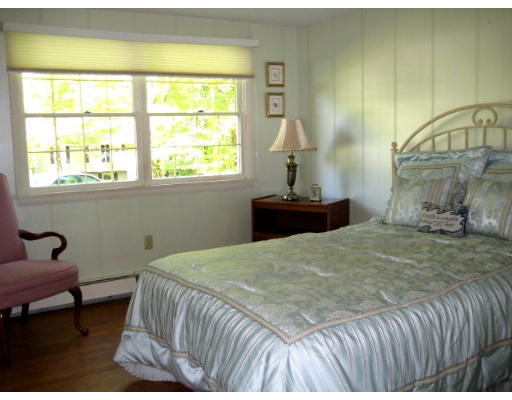 18 Hawthorne Road Sturbridge, MA 01566 - Photo 10 of 15 Gallery Image 10