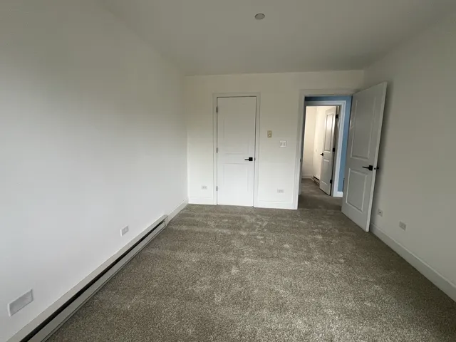 $1,600 | 1371 Cunat Court, Unit 2A, Lake In The Hills, IL 60156