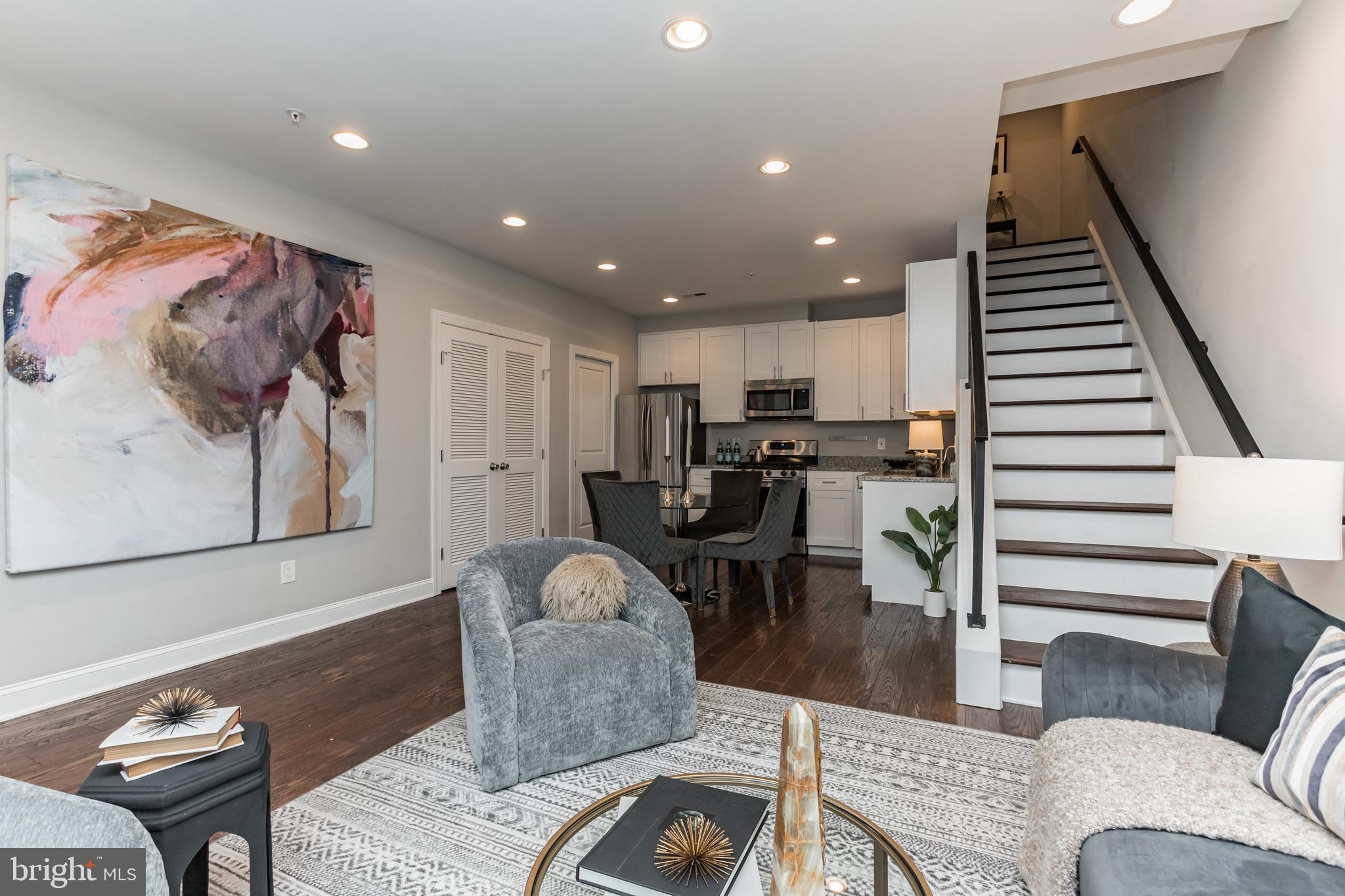 1018 13th Street Southeast, Unit 2 Washington, DC 20003 - Photo 6 of 31