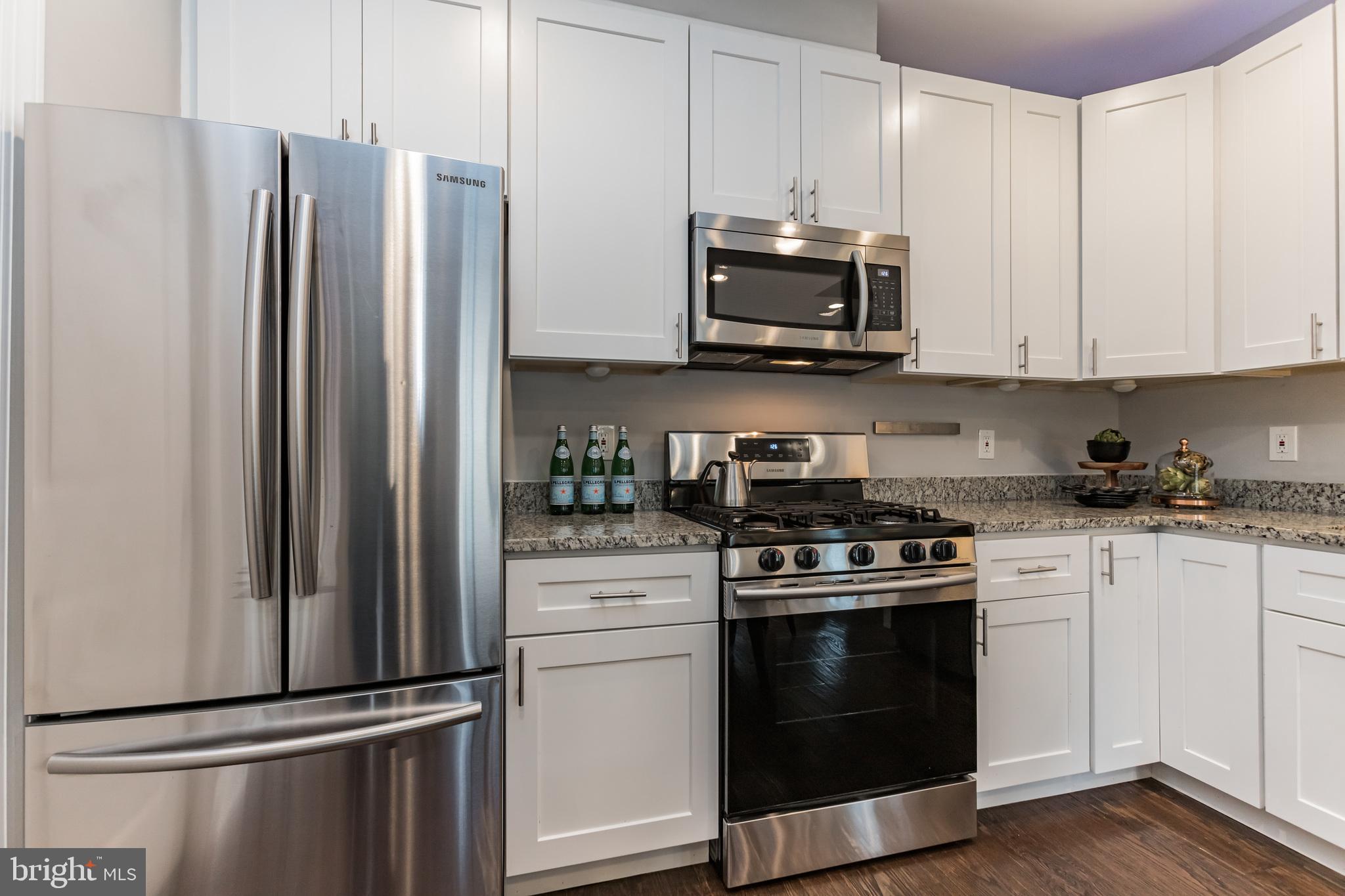 1018 13th Street Southeast, Unit 2 Washington, DC 20003 - Photo 9 of 31