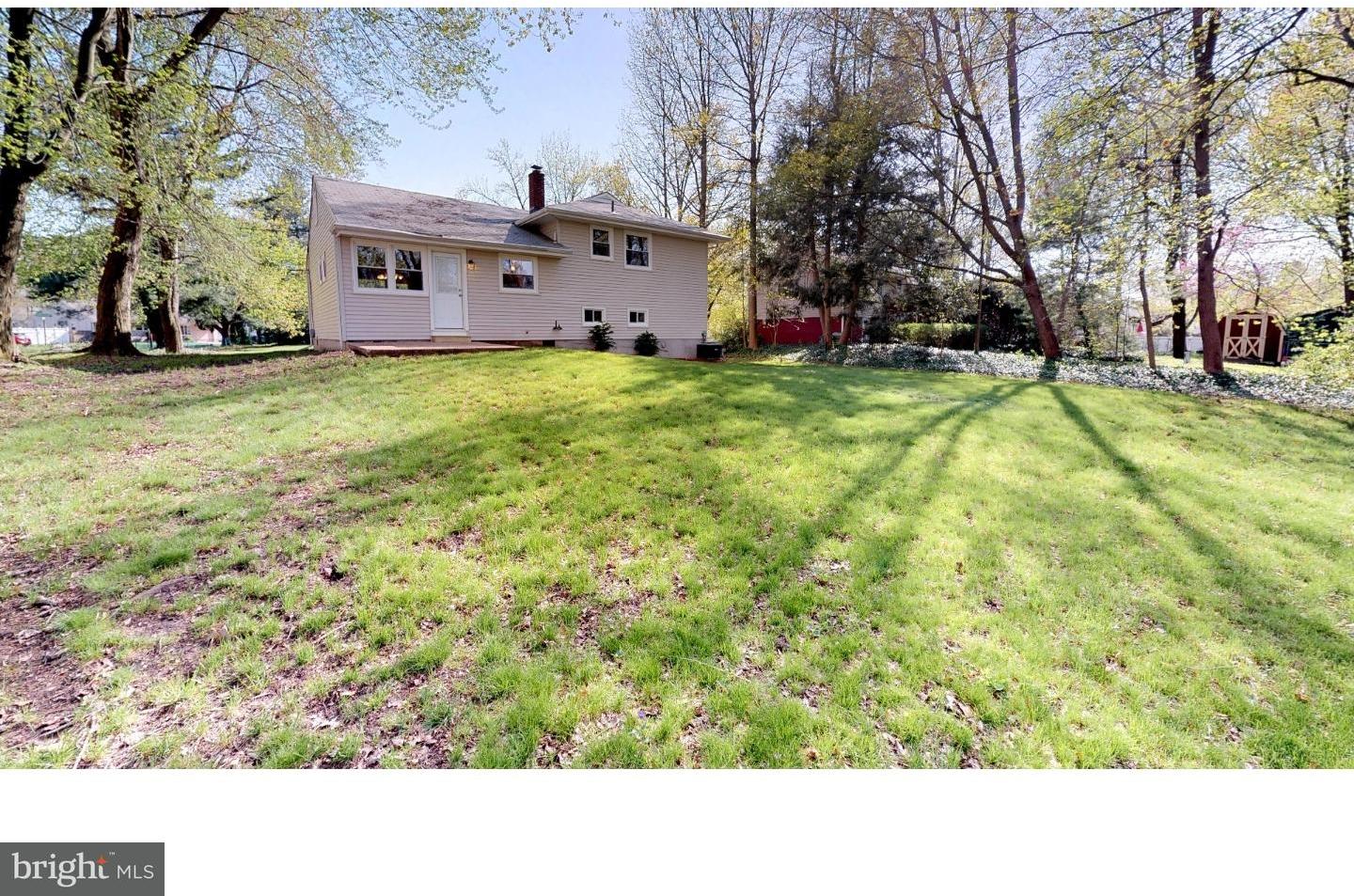 417 Yorkshire Road Cherry Hill, NJ 08034 - Photo 17 of 24 Exterior Back