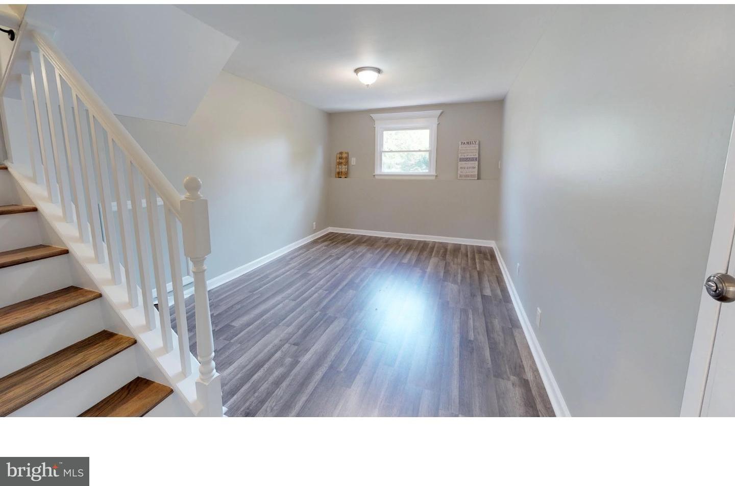 417 Yorkshire Road Cherry Hill, NJ 08034 - Photo 8 of 24 Family Room
